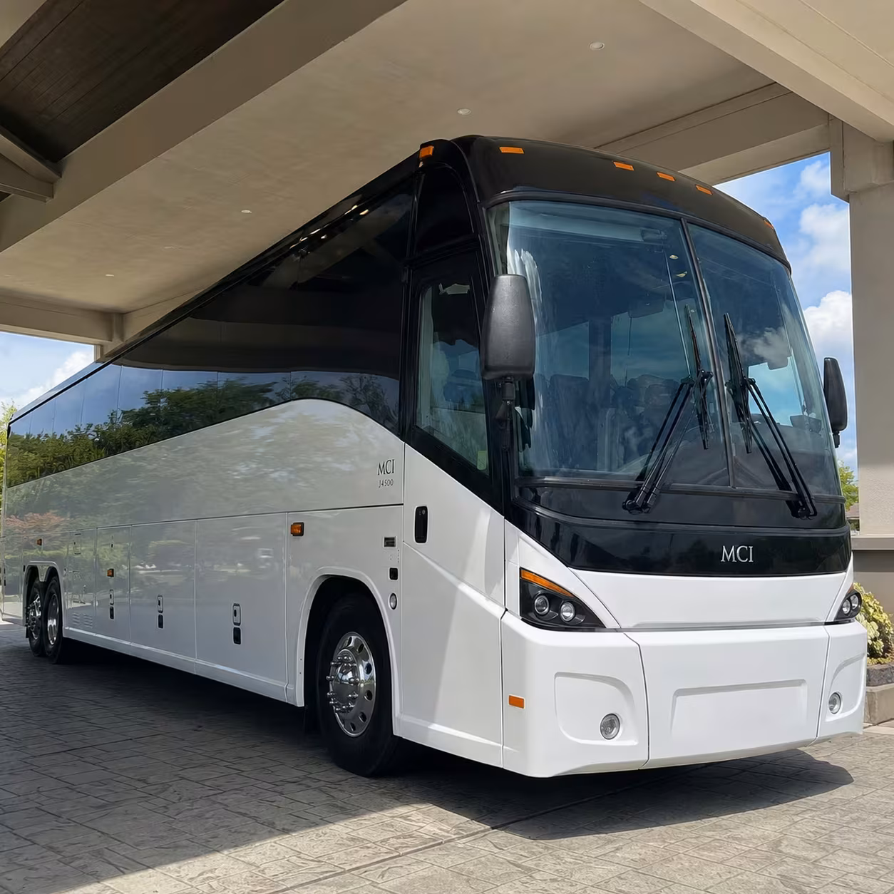 find the right bus size for your loveland employee shuttle program