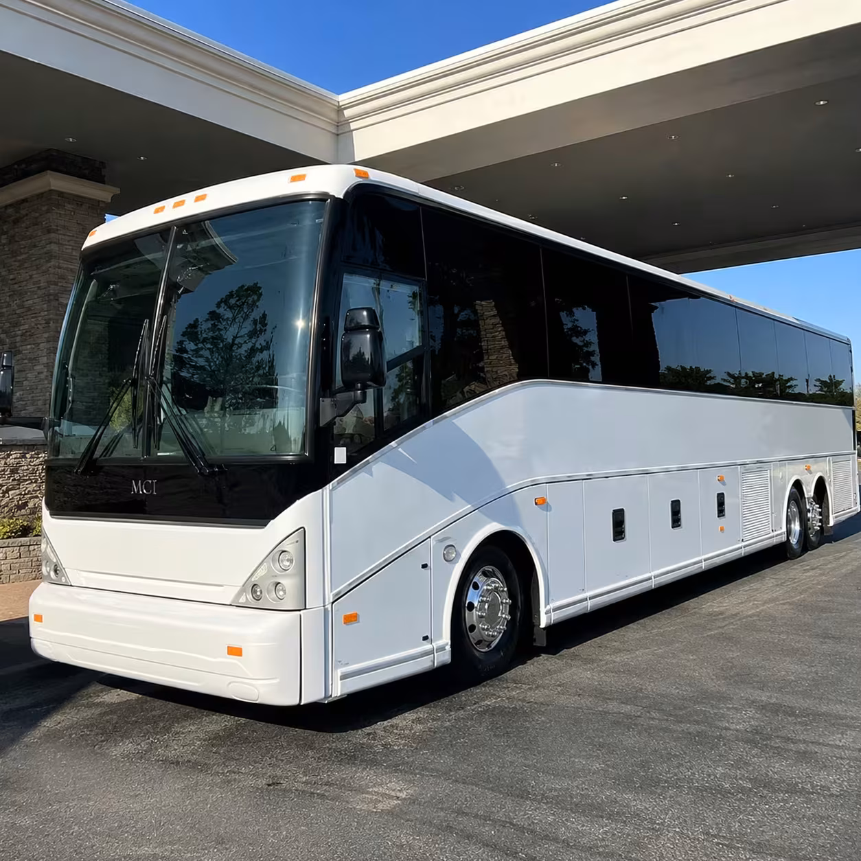 group transportation from loveland to denver international airport