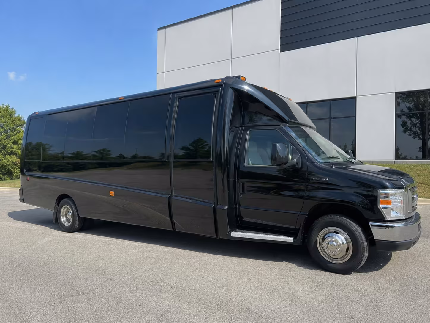 loveland prom party bus rentals with the amenities you want