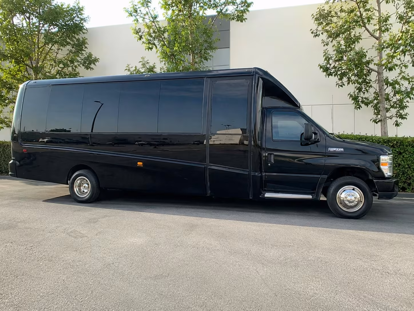 loveland youth sports minibus rentals for tournaments
