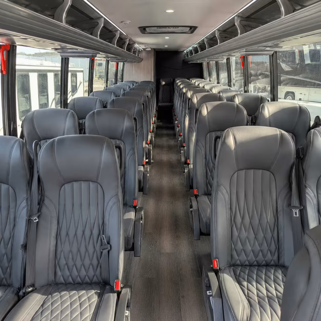 minibus and charter bus rentals in loveland by group size