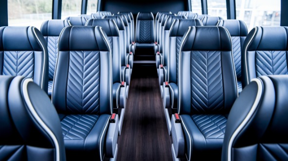 loveland 25 passenger minibus rental