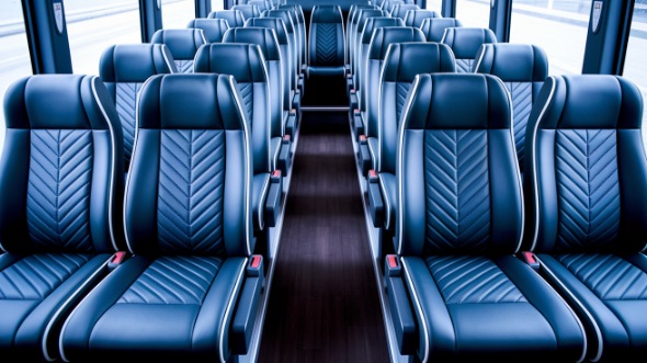 loveland 28 passenger minibus rental